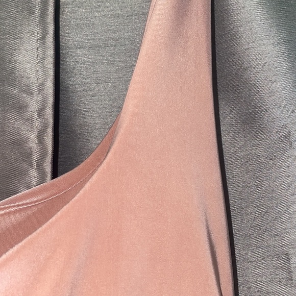 Soft Oink Stretchy Dress - Picture 4 of 6